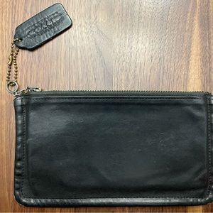 Vintage Coach Leather Zipper Wallet